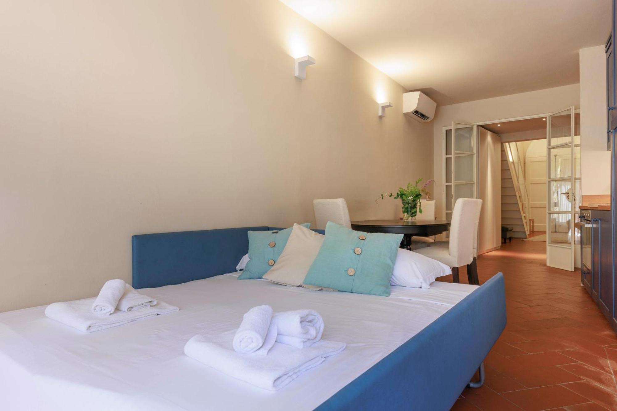 Santa Croce Deluxe Apartment Florence Exterior photo